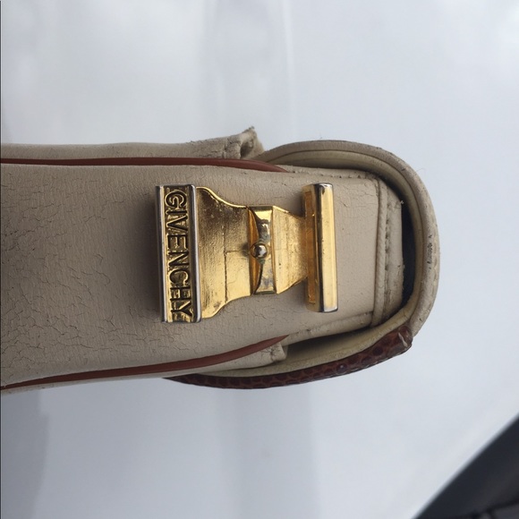 Givenchy handbag - Picture 4 of 7